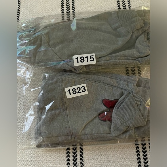 Minnie Mouse Outfit | Sweats | Size 18 months | matching set - Picture 2 of 12